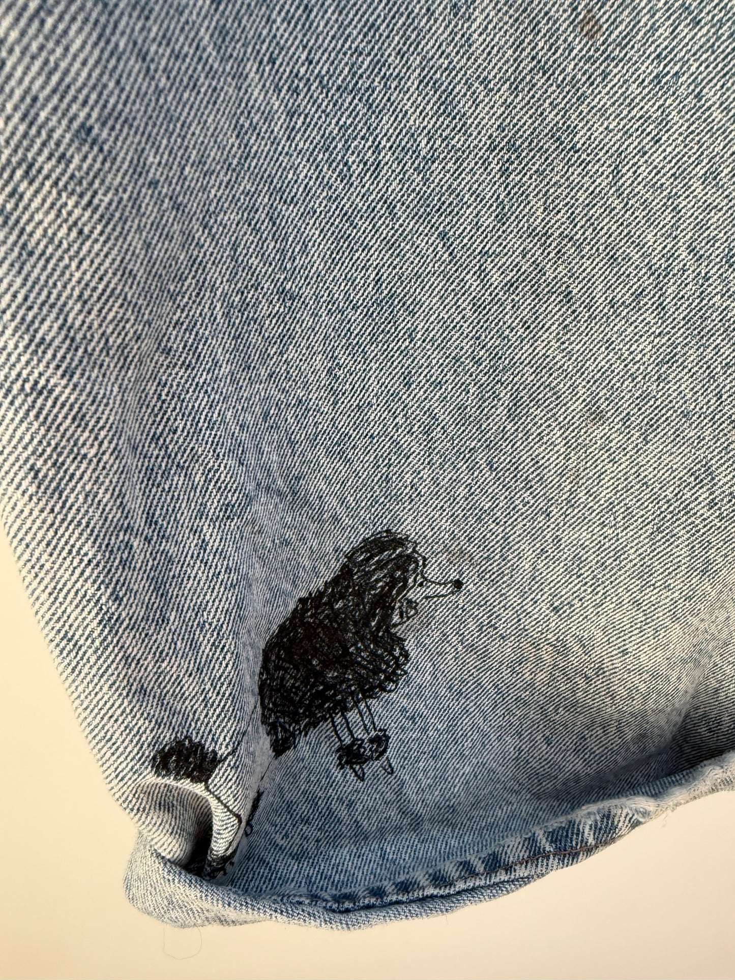 Ręcznie Malowane Jeansy z Psami One of One | Upcycling | Pretty Decay Studio | Rozmiar M